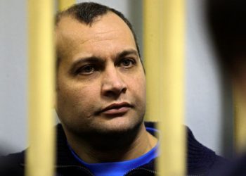 Organizer of Russian journalist’s murder pardoned after enlisting to fight in Ukraine