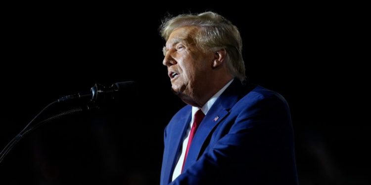 Appeals court suggests it may pare back Trump’s D.C. gag order