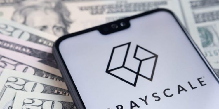 Grayscale CEO Claps Back At Jamie Dimon For Saying Bitcoin Should Be Banned