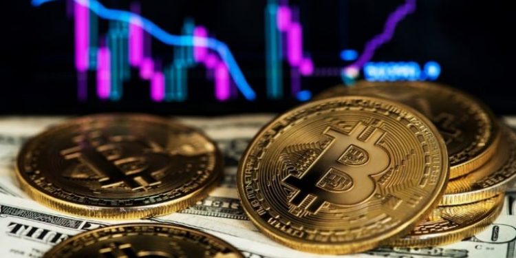 While Bitcoin (BTC) Holds Firm above $43,000, The Graph (GRT) and InQubeta (QUBE) Prepare for Big Shifts