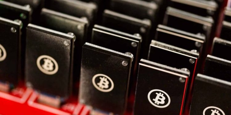 Top Miners Spend $1.2 Billion In Pre-Halving Machine Shopping Spree + More News