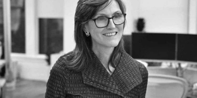 Cathie Wood’s Ark Invest Sells $27.6 Million in GBTC Shares as Bitcoin Touches $43K Again