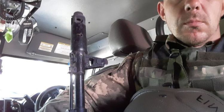 Surrounded by Russians and ready to die, this Ukrainian soldier called in an artillery strike – on his own position