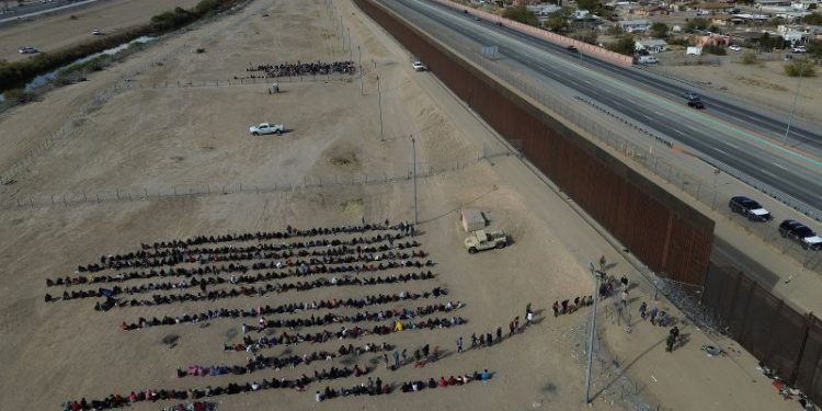 More than 11,000 migrants waiting in northern Mexico amid border surge