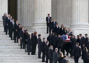 Sandra Day O’Connor lying in repose at the Supreme Court
