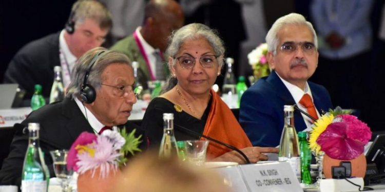 RBI Governor Remains Critical of Crypto, Says World Can Not Take Crypto Mania Like Tulip Mania