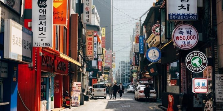 South Korea Proposes Ban on Crypto Purchases with Credit Cards