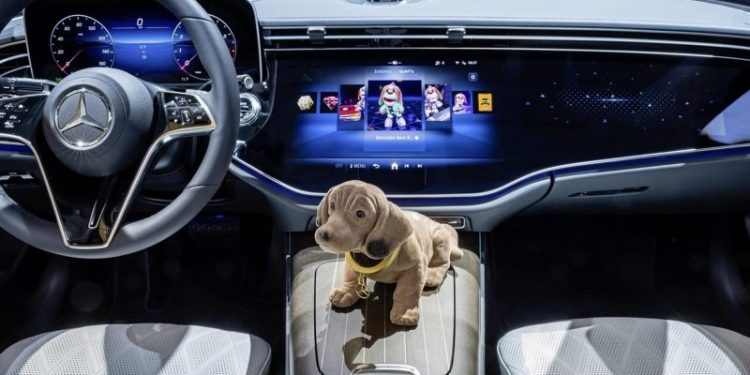 Rarible, Mercedes and NHL – Top NFT News Today – 17 January