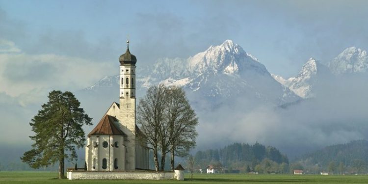 SEC Freezes Assets of Church for Selling Unregistered ‘God-Backed’ Crypto Token