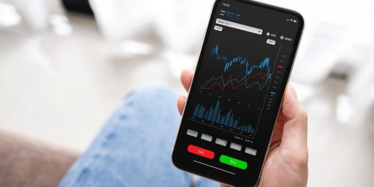 3 Promising Altcoins for High Returns in the 2024 Crypto Surge