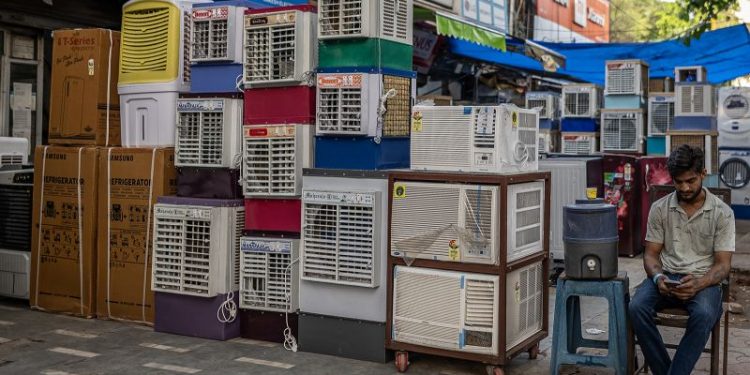 Extreme heat is pushing India to the brink of ‘survivability.’ One obvious solution is also a big part of the problem