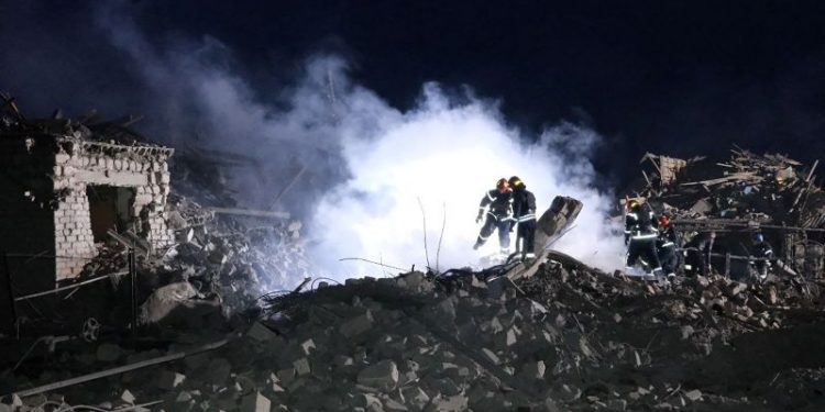 11 killed including 5 children in Russian strikes on eastern Ukrainian town