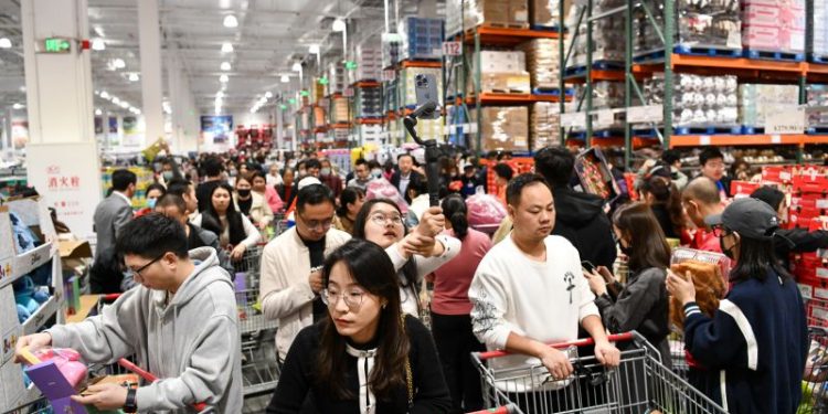 Five-foot Toy Story 3 bear draws the crowds at Costco’s first store in ‘China’s Silicon Valley’