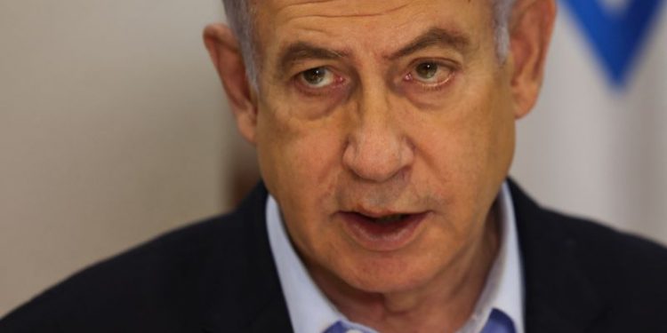 Netanyahu must be removed, top former Israeli national security officials say