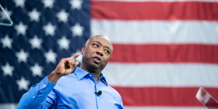 Former GOP presidential candidate Tim Scott endorses Trump for nomination