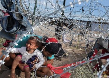 A plurality of Americans think recent immigrants will hurt U.S. society