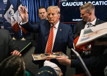 Immigration fear heats up Trump-Haley clash, dominates GOP ad spending