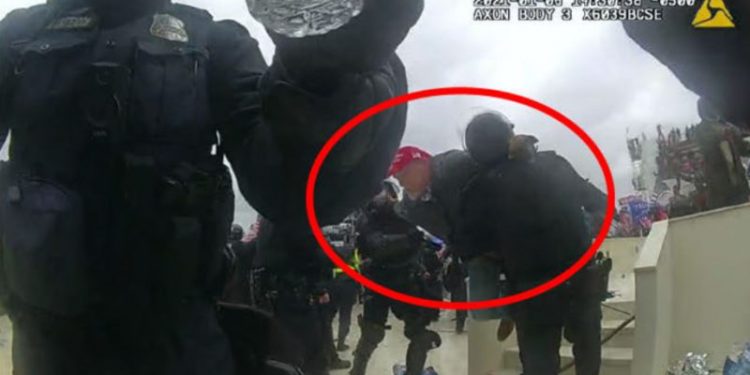 Fla. man sentenced to 5 years after attacking 6 officers on Jan. 6