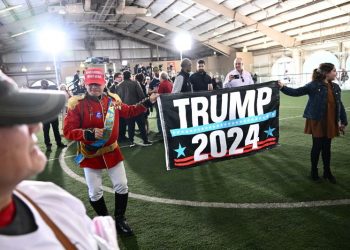 Trump campaigns in Nevada, where he is all but guaranteed victory