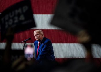 Trump offers his sharpest critique of Haley yet as Iowa caucuses near