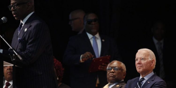 Biden is not breaking through the ‘MAGA wall,’ Clyburn warns