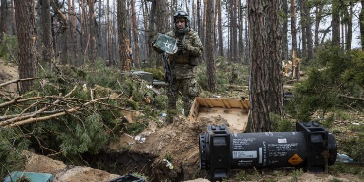 U.S. failed to track $1 billion in Ukraine military aid, watchdog says