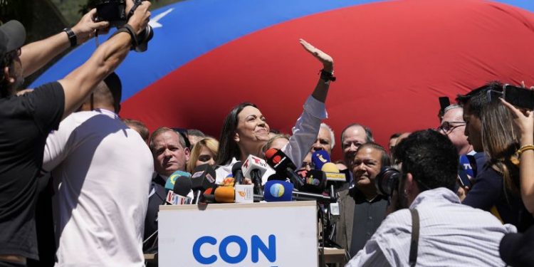 US moves to reimpose sanctions on Venezuela after opposition candidate barred from presidential election