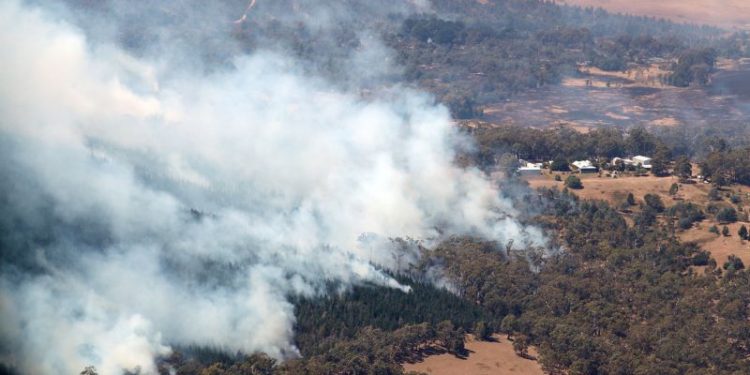 Australian state orders 30,000 people to evacuate due to ‘catastrophic’ fire risk