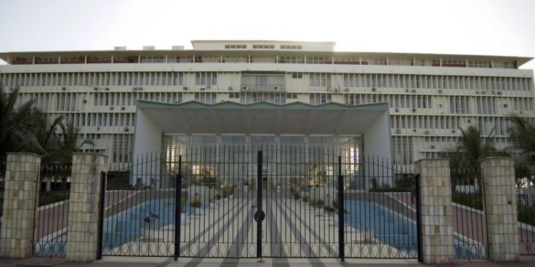 Senegal to debate extending president’s mandate as protests break out