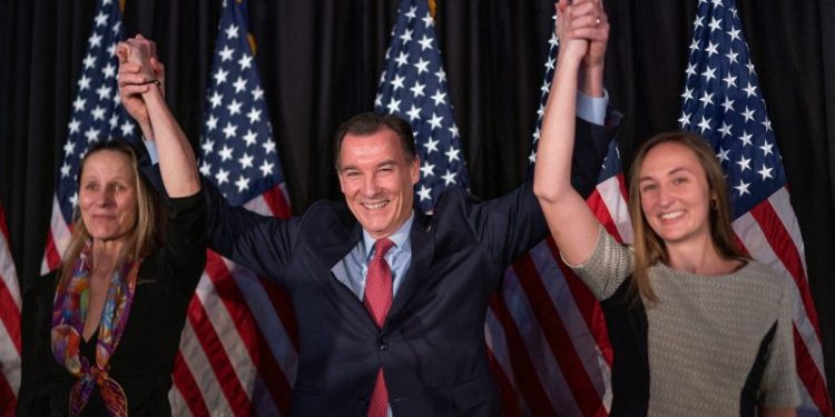 Suozzi wins New York special election, replacing George Santos