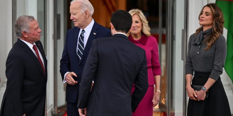 Biden and Jordanian king warn about planned Israeli invasion of Rafah