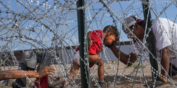 Biden and Trump jockey for an edge amid the rubble of the border deal