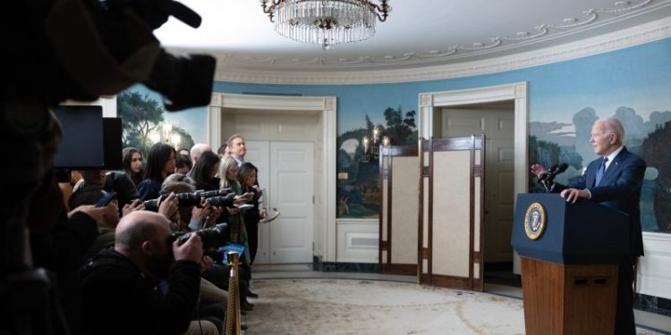 Democrats stress differences between Biden, Trump cases in special counsel report