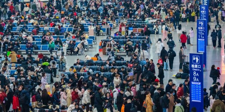 China gears up to ring in Year of the Dragon with expected record 9 billion trips