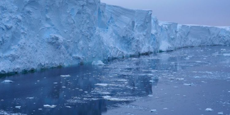 The ‘Doomsday Glacier’ is rapidly melting. Scientists now have evidence for when it started and why