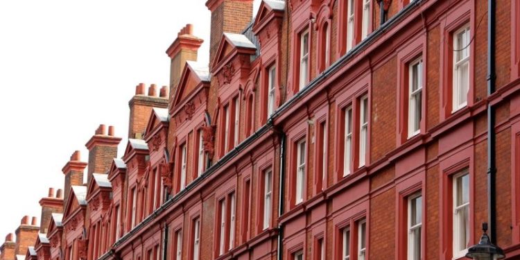 London’s Richest Tenants Are Paying Rents in Bitcoin : Here’s What You Need to Know