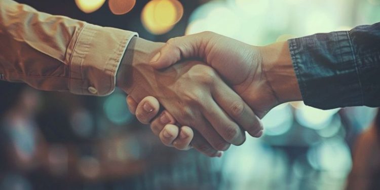 Web3 Platform Friend.tech Transforms Ownership, Shares Stake with Users