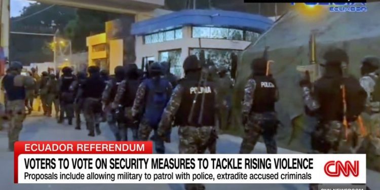 Ecuadorians head to polls for referendum as Noboa seeks backing for war on crime