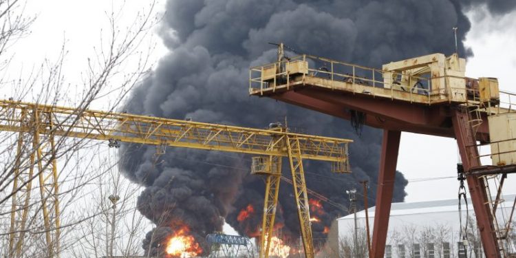 Ukraine’s attacks on Russian oil refineries deepen tensions with U.S.