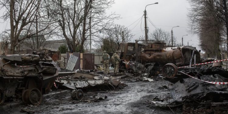 Forbes journalist placed under house arrest for allegedly spreading fake news about Russian army