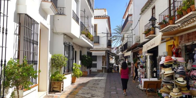 Eastern Europeans buy up property in the West as Putin steps up ‘war on nerves’