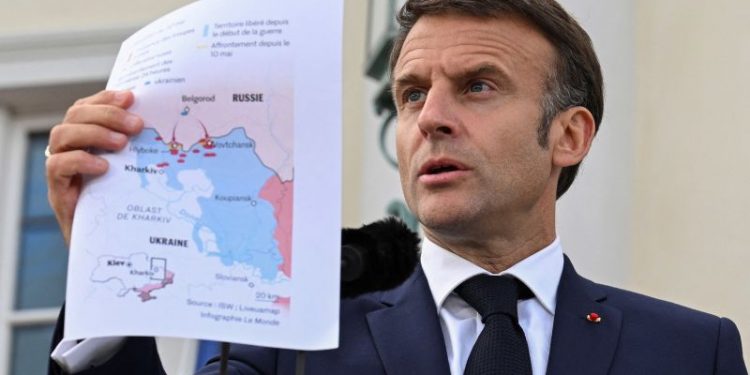 France and Germany say Ukraine should be able to use their weapons to strike inside Russia