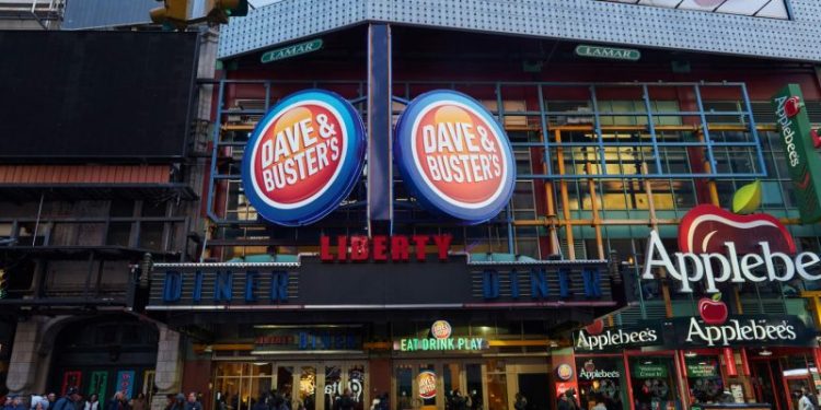 Dave & Buster’s to let players bet against each other on arcade games