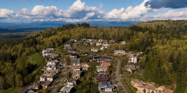 Home prices soar even higher in February, despite higher mortgage rates, says S&P Case-Shiller