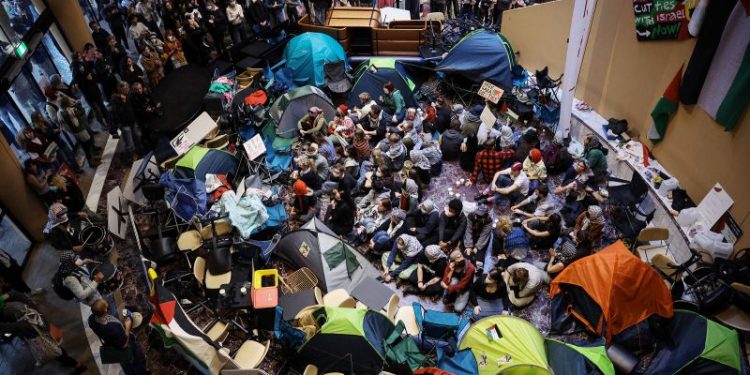 ‘They have crossed a line’: Australian university orders pro-Palestinian protesters to leave building