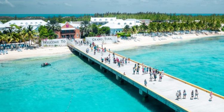 American who carried ammunition in Turks and Caicos gets suspended sentence and heads home. Fate of others charged is unclear