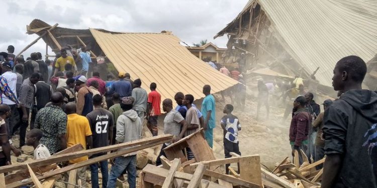 21 people die as school building collapses in Nigeria when students were taking exam