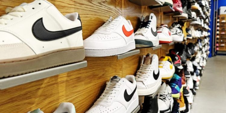 Nike expects more sales declines as it attempts a comeback