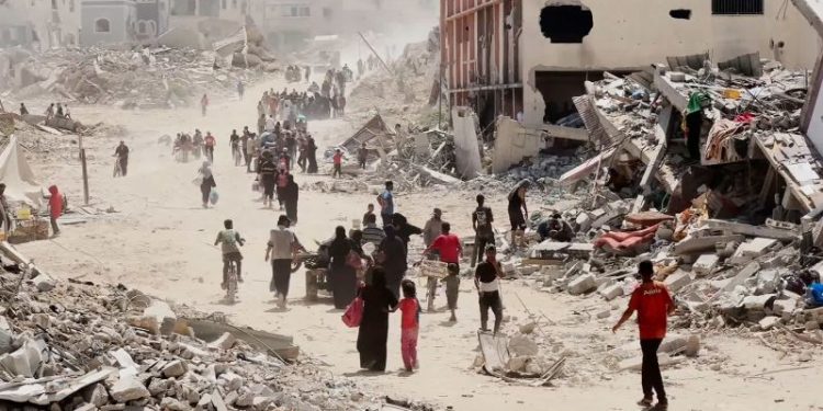 ‘The destruction is massive’: Khan Younis residents return to rubble after Israeli military withdraws