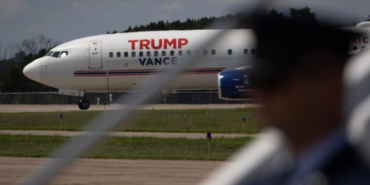 JD Vance’s plane makes emergency landing after door malfunction